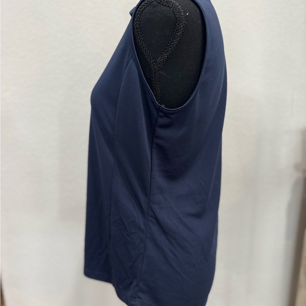 Navy Sleeveless Women's Top - Picture 3 of 5